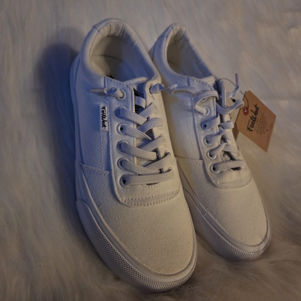 Far West Hope III Classic Canvas Sneakers